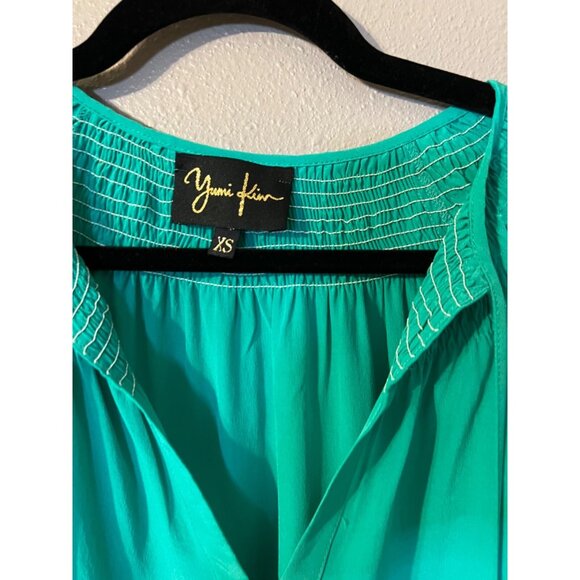 Yumi Kim Top XS Extra Small Silk Green Smocked 3/4 Long Sleeve - Picture 7 of 9